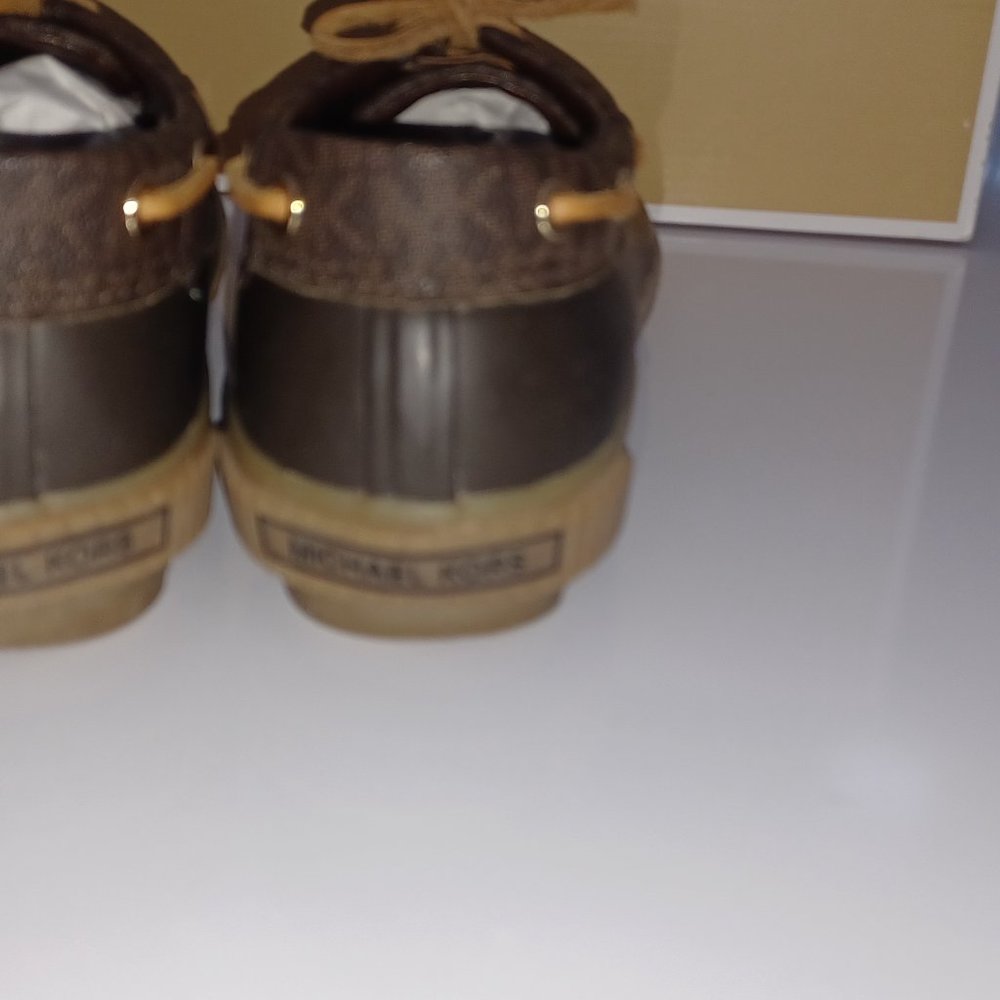 Michael Kors Brown Rubber Leather rain shoes - Picture 4 of 8